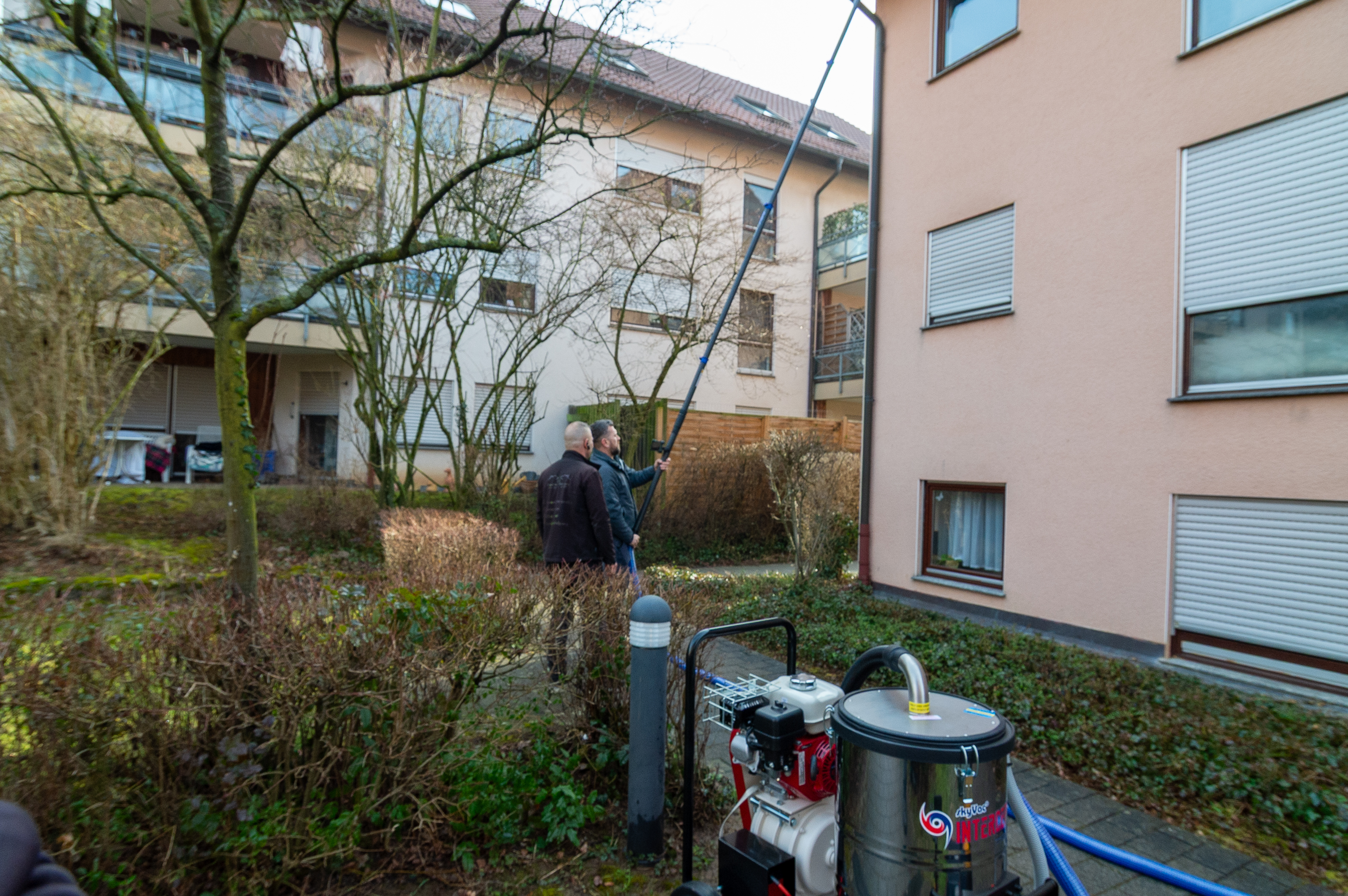 dachrinnenreinigung